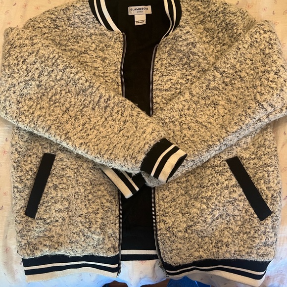 Bomber jacket - Picture 2 of 3